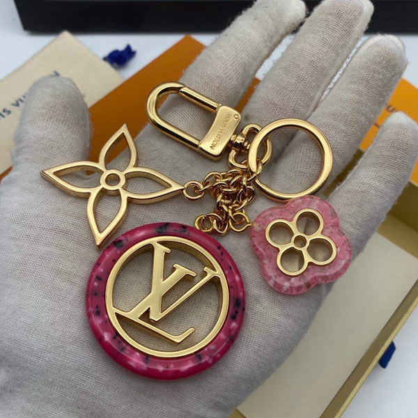 ブランドキーホルダー側面デザイン